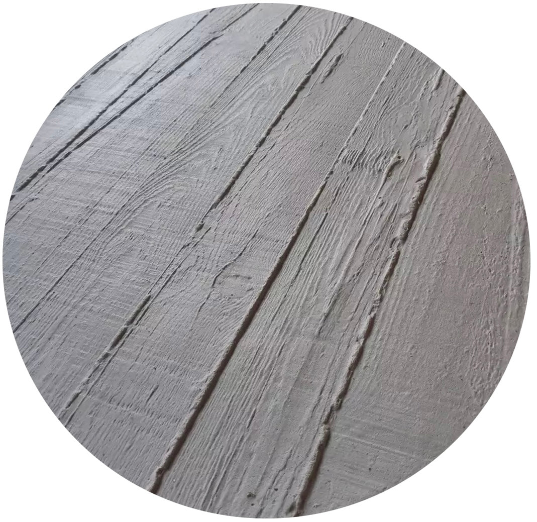 close up on the timber borded concrete panel